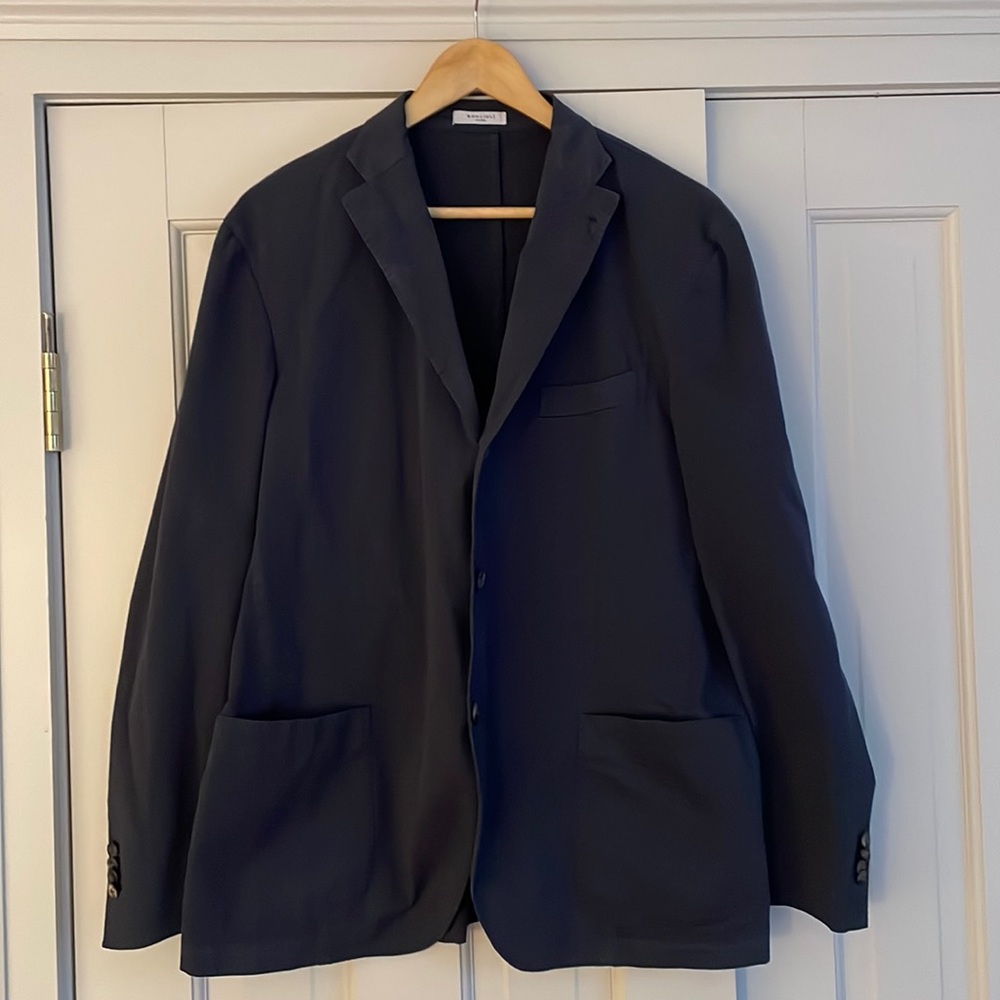Boglioli casual light weight blazer. Elegant and cool.
